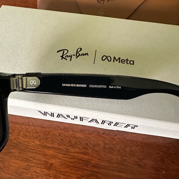 Ray-Ban | Meta Wayfarer Smart Glasses, Black RW4006 - Picture 7 of 12